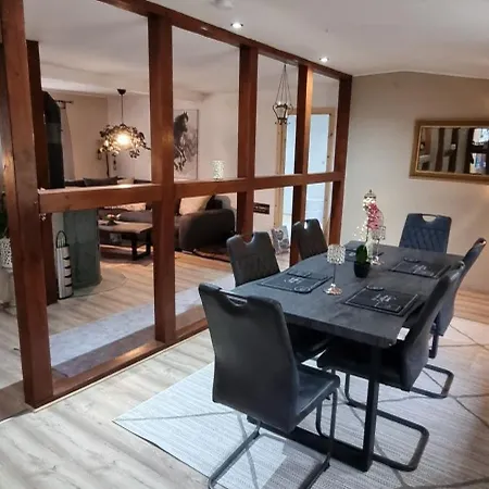 The - Pet Friendly Feriehus